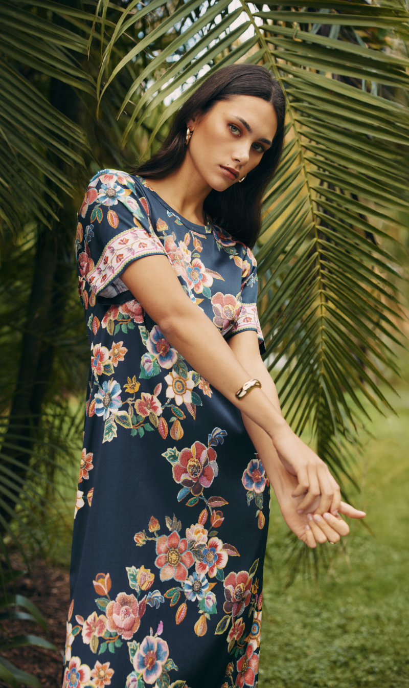 Floral slit shift dress
