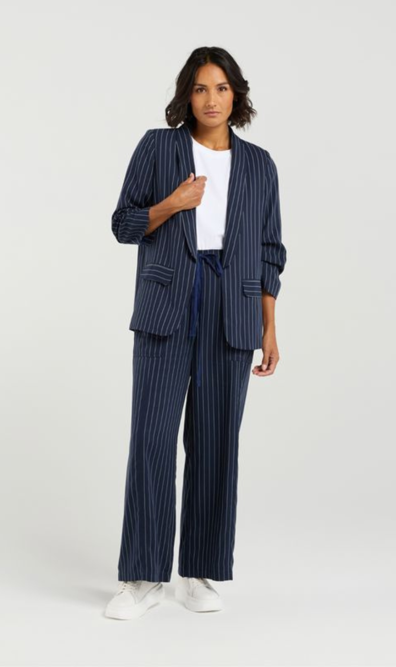 Women’s Blazer and Wide-Leg Trousers Set