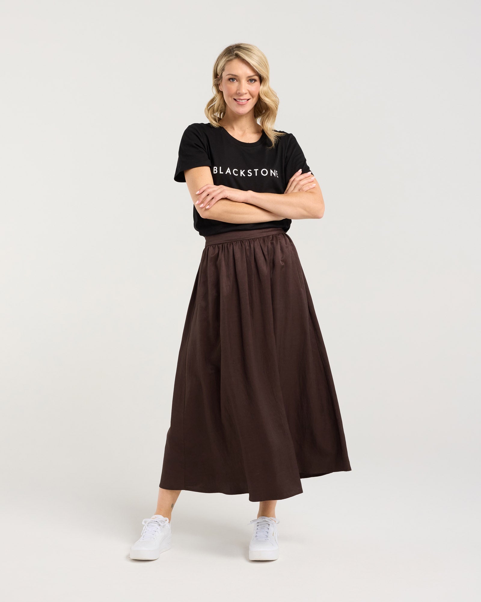 Elastic-waist A-line skirt