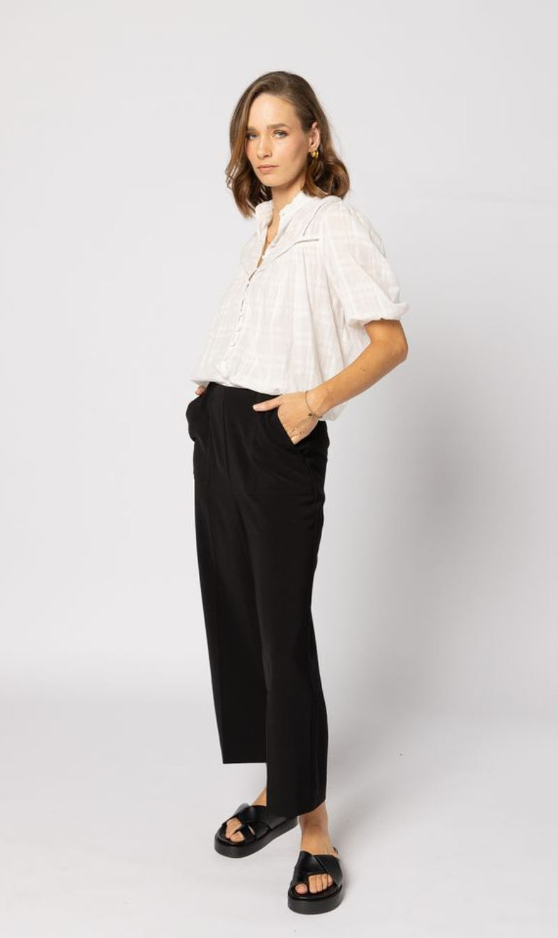 Cropped Pants