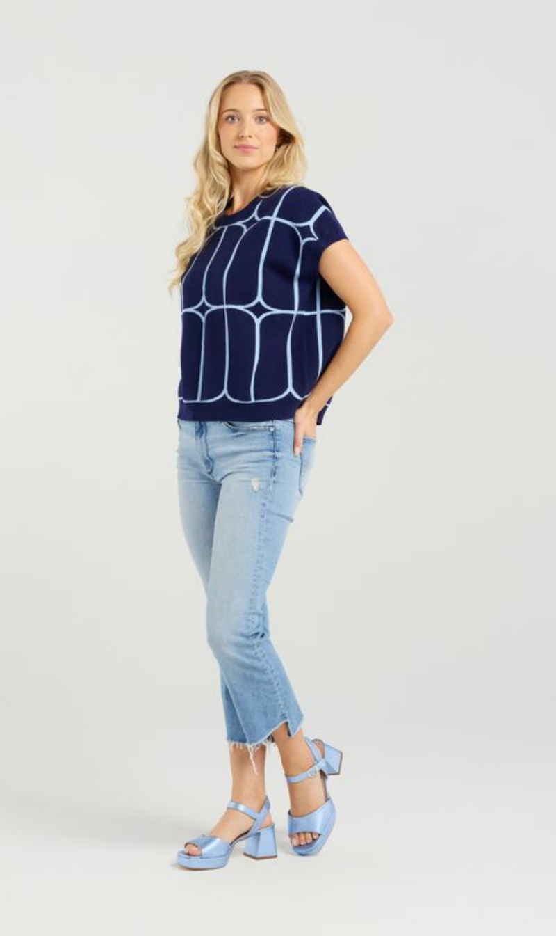 Short-sleeve top