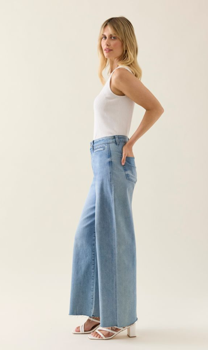 High-rise wide-leg frayed jeans