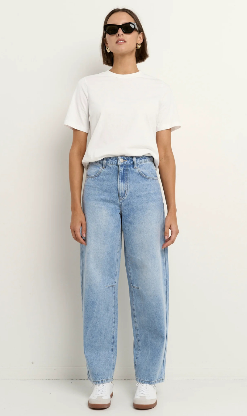 High-waisted wide-leg pants